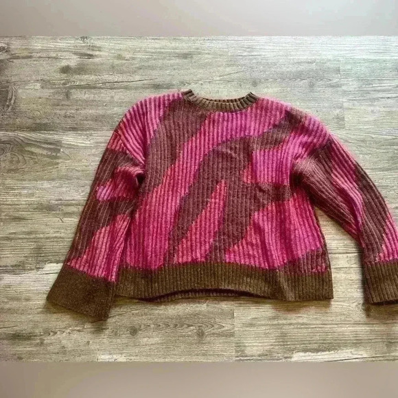 Size XL Nine West cropped sweater- women’s - Picture 1 of 4